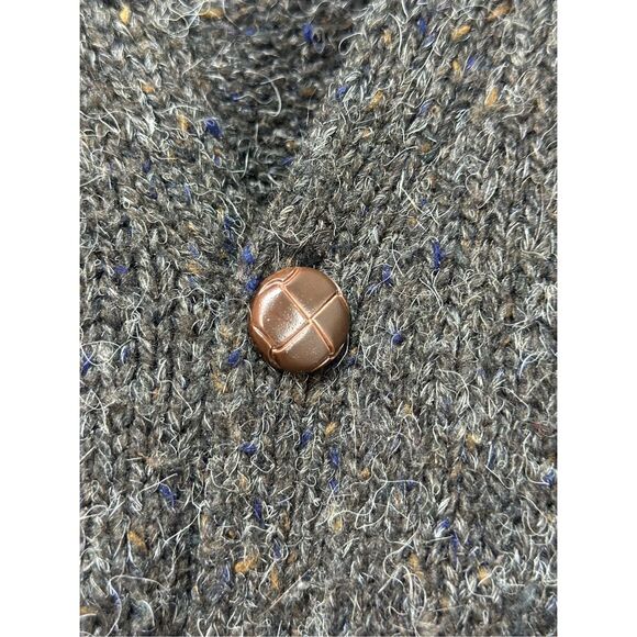 Claybrooke Outdoors Wool Blend Chunky Knit Button Up Grandpa Cardigan Women's M - Picture 4 of 11